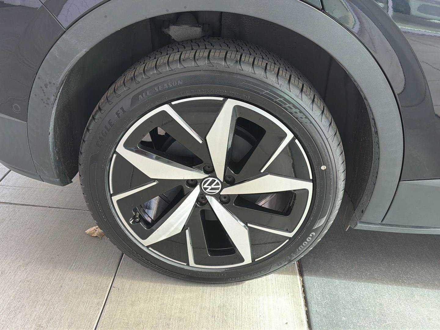 Certified 2023 Volkswagen ID.4 Pro S AWD/4WD image 11