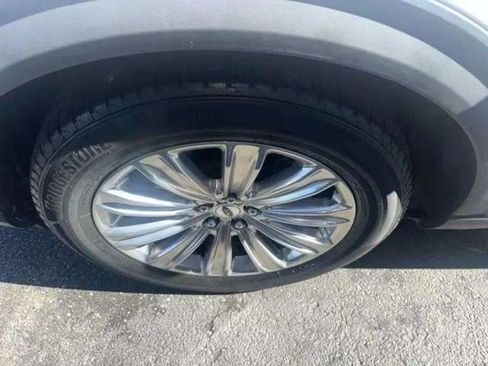 Used 2020 Ford Explorer Limited w/ Class III Trailer Tow Package image 22