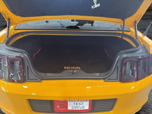 Used 2013 Ford Mustang Boss 302 RWD image 9
