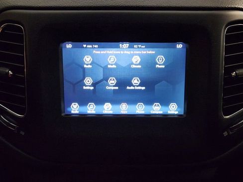 Used 2019 Jeep Compass Sport FWD image 17