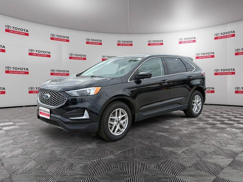 Used 2014 Ford Edge Limited w/ Equipment Group 302A AWD/4WD image 7