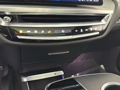 Used 2025 Cadillac Lyriq Sport image 23