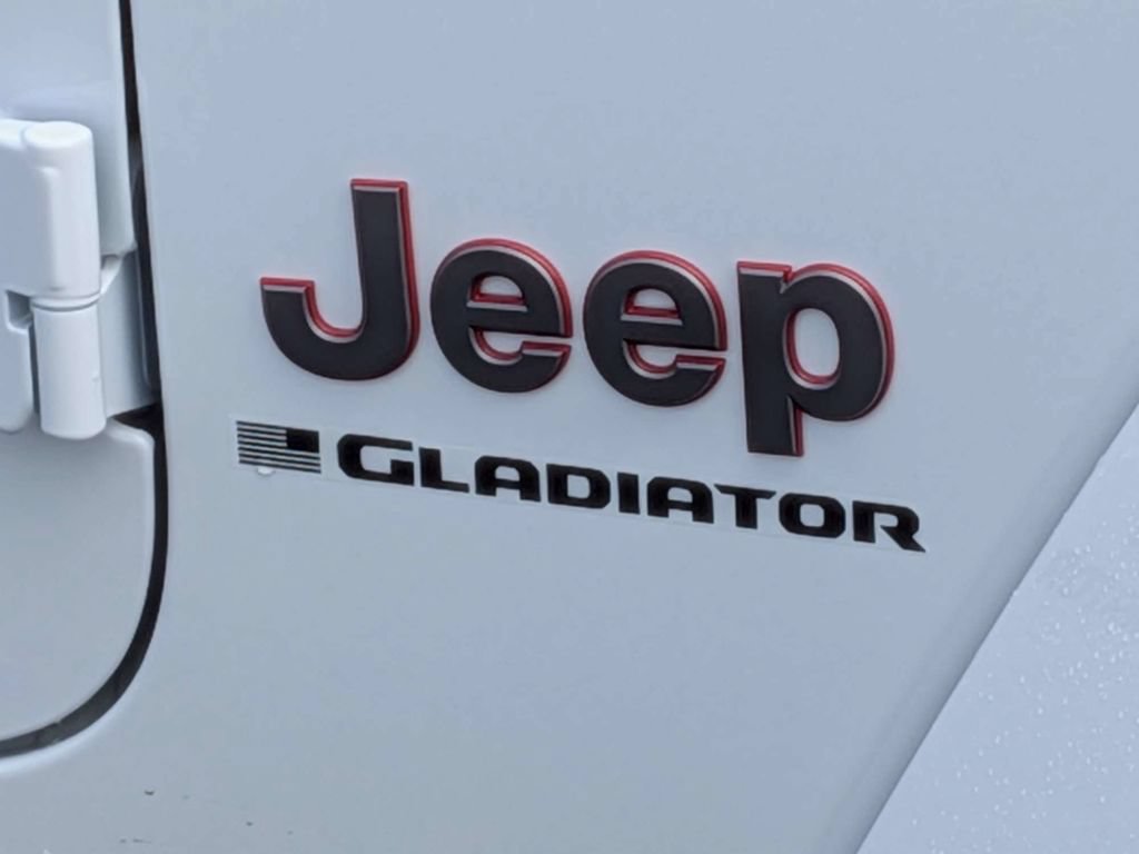 New 2026 Jeep Gladiator Rubicon AWD/4WD image 13