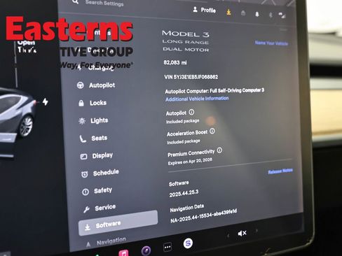 Used 2018 Tesla Model 3 Long Range image 16