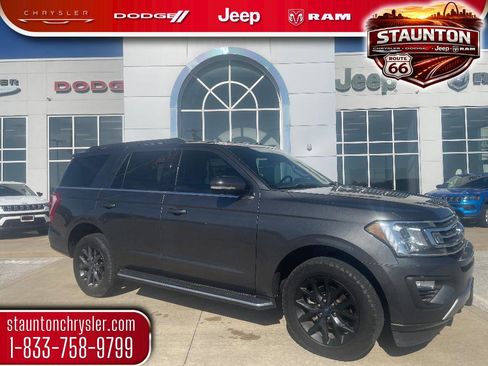 Used 2018 Ford Expedition XLT w/ Equipment Group 201A AWD/4WD image 1