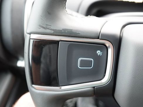 Certified 2025 Ford Expedition Active AWD/4WD image 37
