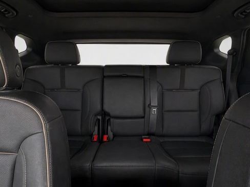 Used 2023 Chevrolet Blazer Premier w/ Enhanced Convenience Package AWD/4WD image 16