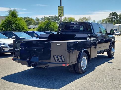 New 2026 RAM 3500 Tradesman AWD/4WD image 4