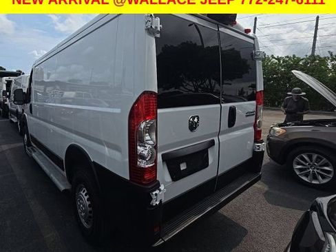 Used 2025 RAM ProMaster 2500 w/ U-Haul Equipment Group FWD image 5