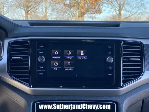 Used 2023 Volkswagen Atlas Cross Sport SEL Premium R-Line image 28