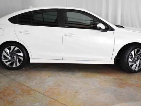 Used 2024 Subaru Legacy Limited image 10