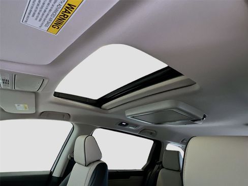 New 2026 Honda Odyssey Elite image 13