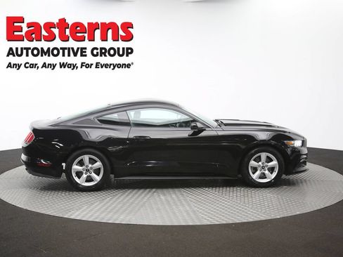 Used 2017 Ford Mustang Coupe RWD image 41