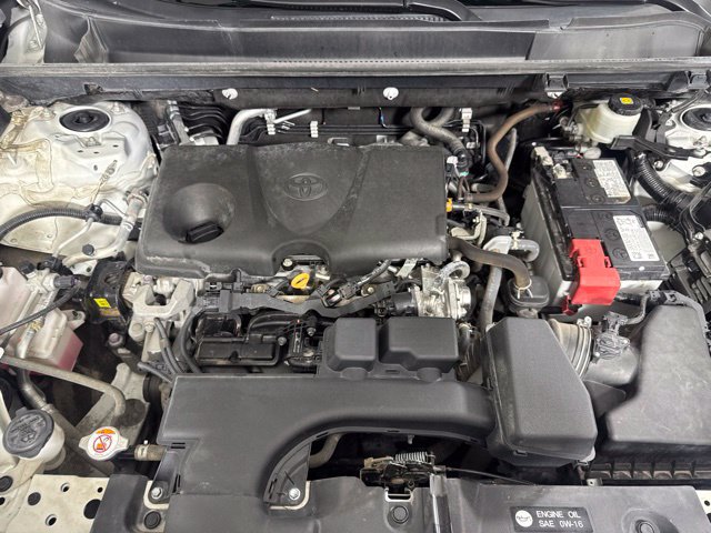 Used 2024 Toyota RAV4 LE AWD/4WD image 9