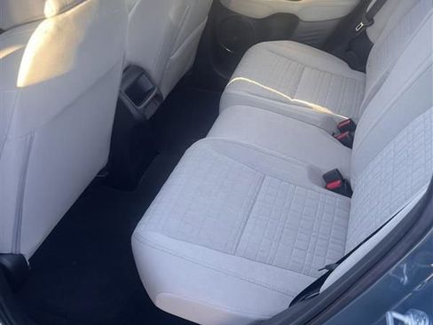 Used 2025 Honda HR-V LX image 3