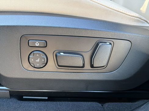 Certified 2025 BMW X3 xDrive30i w/ Premium Package image 7