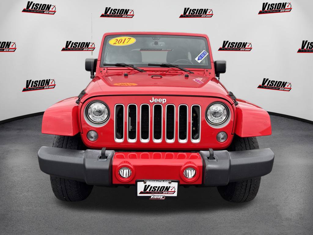 Used 2017 Jeep Wrangler Unlimited Sahara AWD/4WD image 2