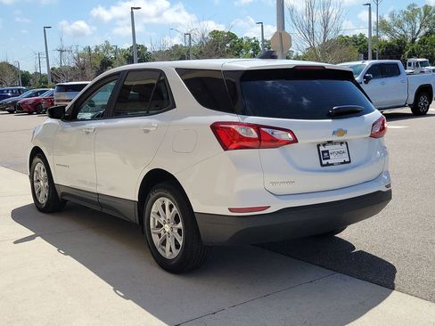 Used 2020 Chevrolet Equinox LS image 8