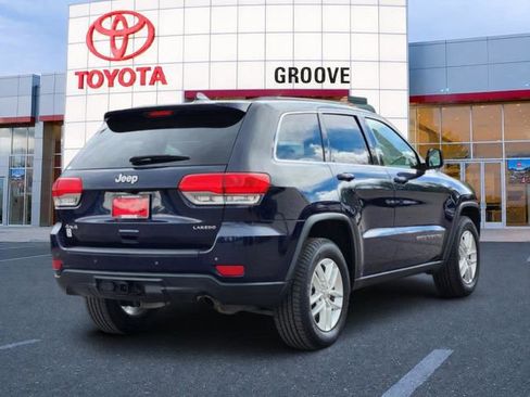 Used 2017 Jeep Grand Cherokee Laredo w/ Quick Order Package 23E AWD/4WD image 6