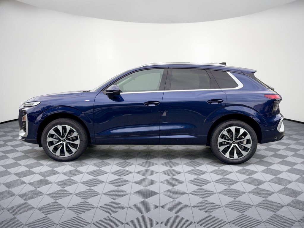 New 2026 Audi Q3 quattro 2.0T AWD/4WD image 2