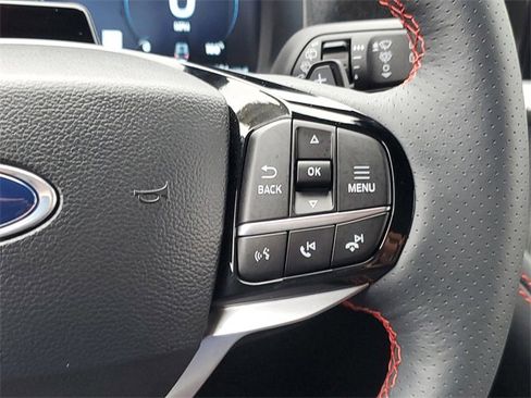 Certified 2025 Ford Explorer ST image 17
