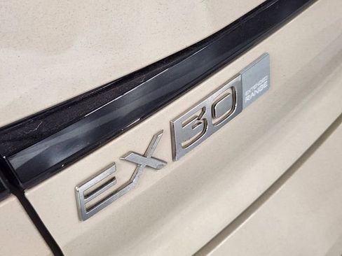 New 2026 Volvo EX30 Plus w/ Climate Package RWD image 13