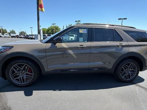 New 2026 Ford Explorer ST w/ Sun And Sound Package AWD/4WD image 7