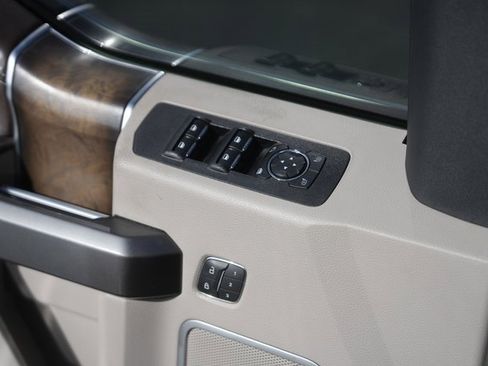 Used 2019 Ford F150 Limited w/ Trailer Tow Package image 29