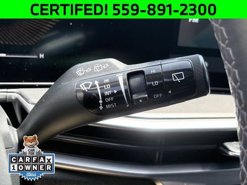 Certified 2025 Kia Sorento EX w/ Panoramic Sunroof Package FWD image 17