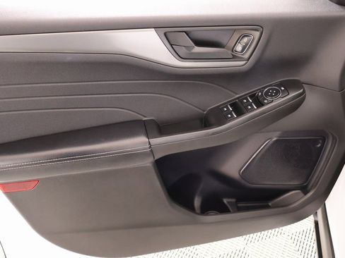 Used 2024 Ford Escape Active image 14