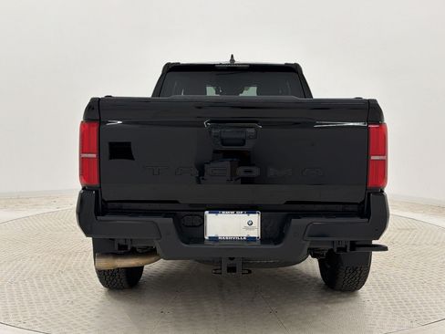 Used 2024 Toyota Tacoma PreRunner w/ TRD Prerunner Upgrade Package RWD image 10