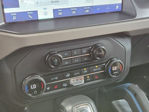 Used 2024 Ford Bronco Wildtrak AWD/4WD image 20