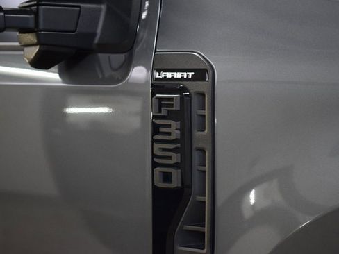 Used 2023 Ford F350 Lariat w/ Lariat Ultimate Package image 14