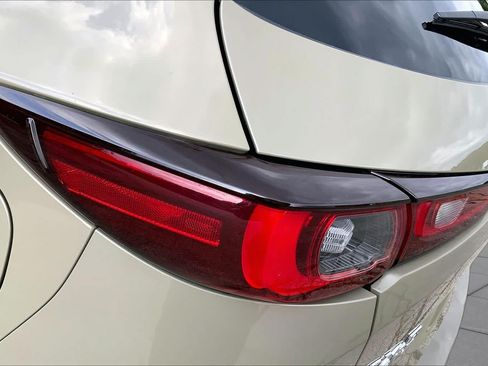 Certified 2024 MAZDA CX-5 Carbon Edition AWD/4WD image 28