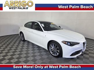 Used 2024 Alfa Romeo Giulia Ti w/ Active Assist Plus Package video 1