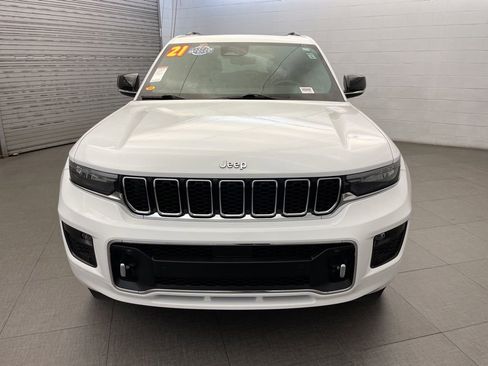 Used 2021 Jeep Grand Cherokee L Overland w/ Luxury Tech Group IV AWD/4WD image 11
