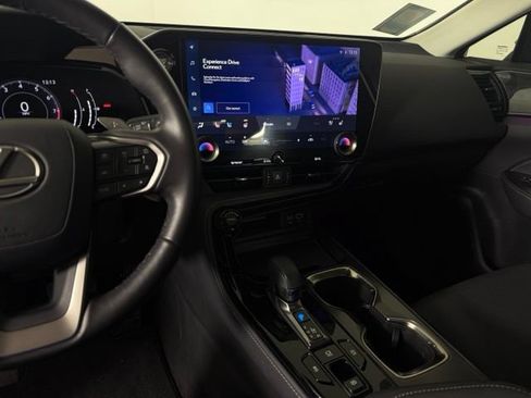 Used 2025 Lexus NX 250 FWD w/ Cold Area Package image 25