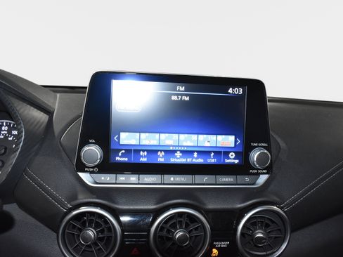 Used 2025 Nissan Sentra SV FWD image 18