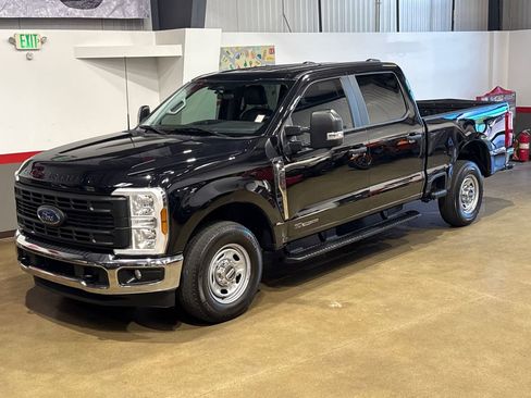 Used 2024 Ford F250 XL w/ XL Chrome Package RWD image 9