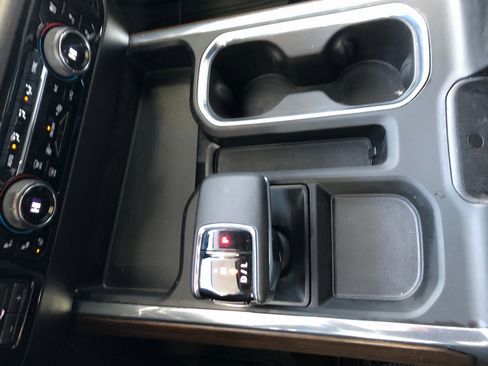 Certified 2024 Chevrolet Silverado 1500 High Country image 24