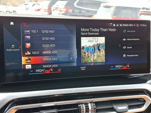 Used 2022 BMW i4 eDrive40 image 18