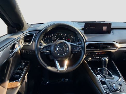Used 2021 MAZDA CX-9 Signature image 17
