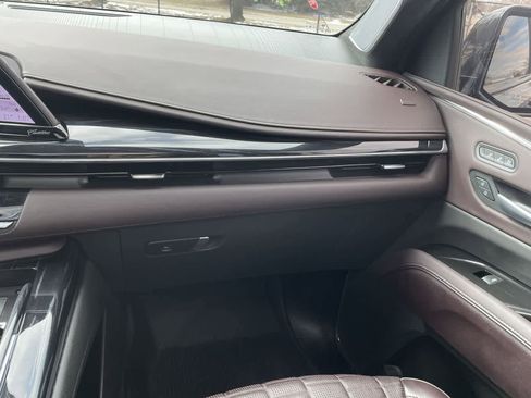 Used 2024 Cadillac Escalade V w/ Heavy-Duty Trailer Package image 16