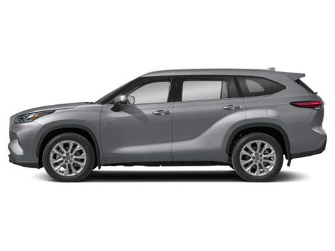New 2026 Toyota Highlander Limited AWD/4WD image 3