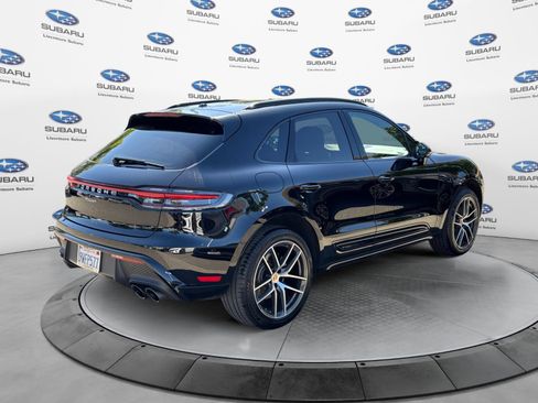 Used 2026 Porsche Macan AWD/4WD image 5