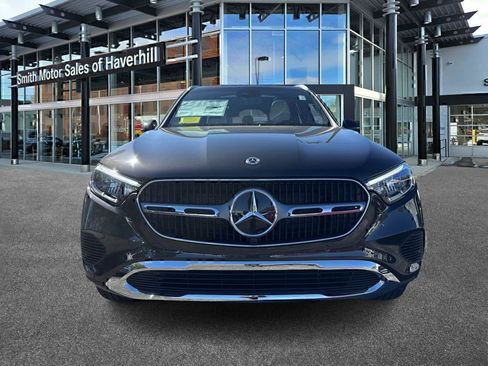 Used 2026 Mercedes-Benz GLC 300 4MATIC image 2