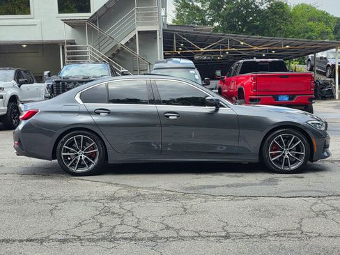 Used 2022 BMW 330i Sedan w/ Premium Package RWD image 8