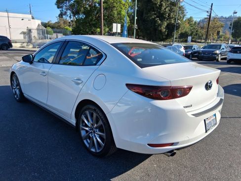 Used 2021 MAZDA MAZDA3 s FWD image 4