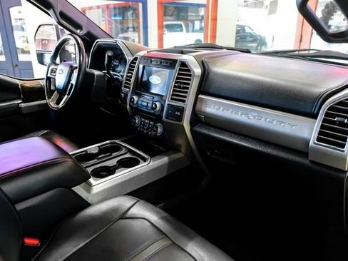 Used 2017 Ford F350 Platinum w/ Platinum Ultimate Package image 14