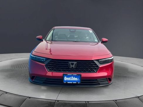 Used 2023 Honda Accord EX image 8